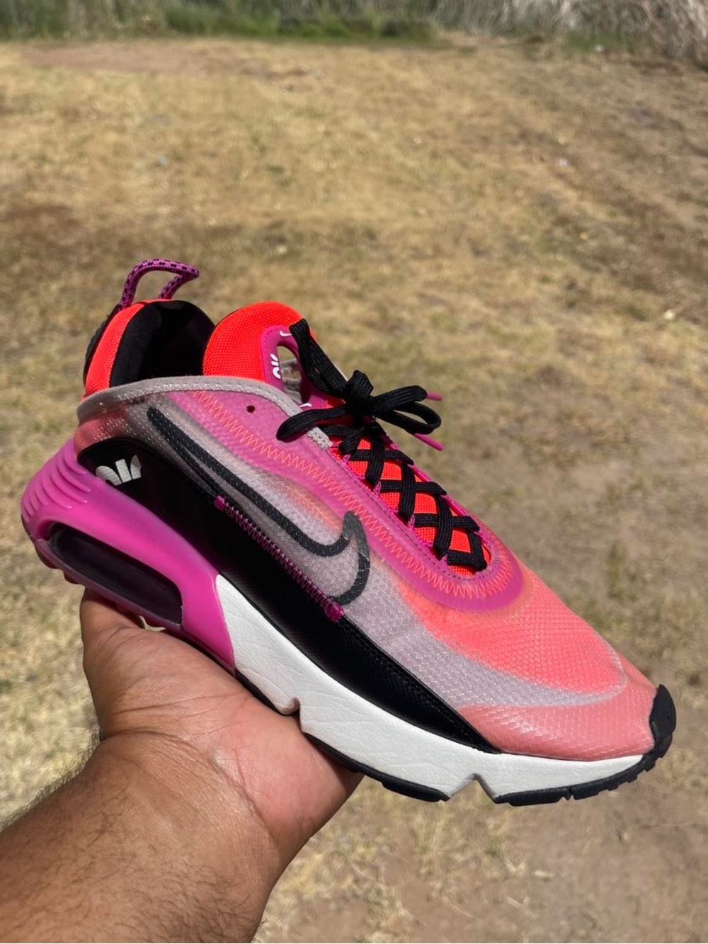 Nike Air Max 2090 Women's Pink and Black Gradient Air Max Style Running Shoe